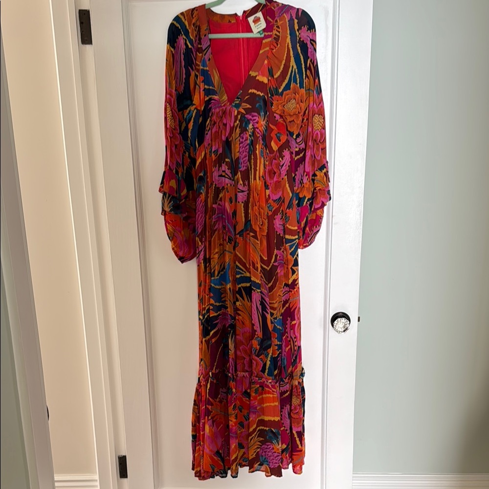 FARM Rio Vintage Wave Long Sleeved Maxi Dress